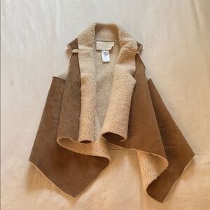 Women's Tan Faux Shearling Vest🌻💛 Small